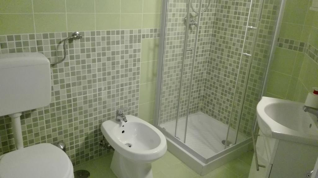Venitozzi Home نابولي المظهر الخارجي الصورة
